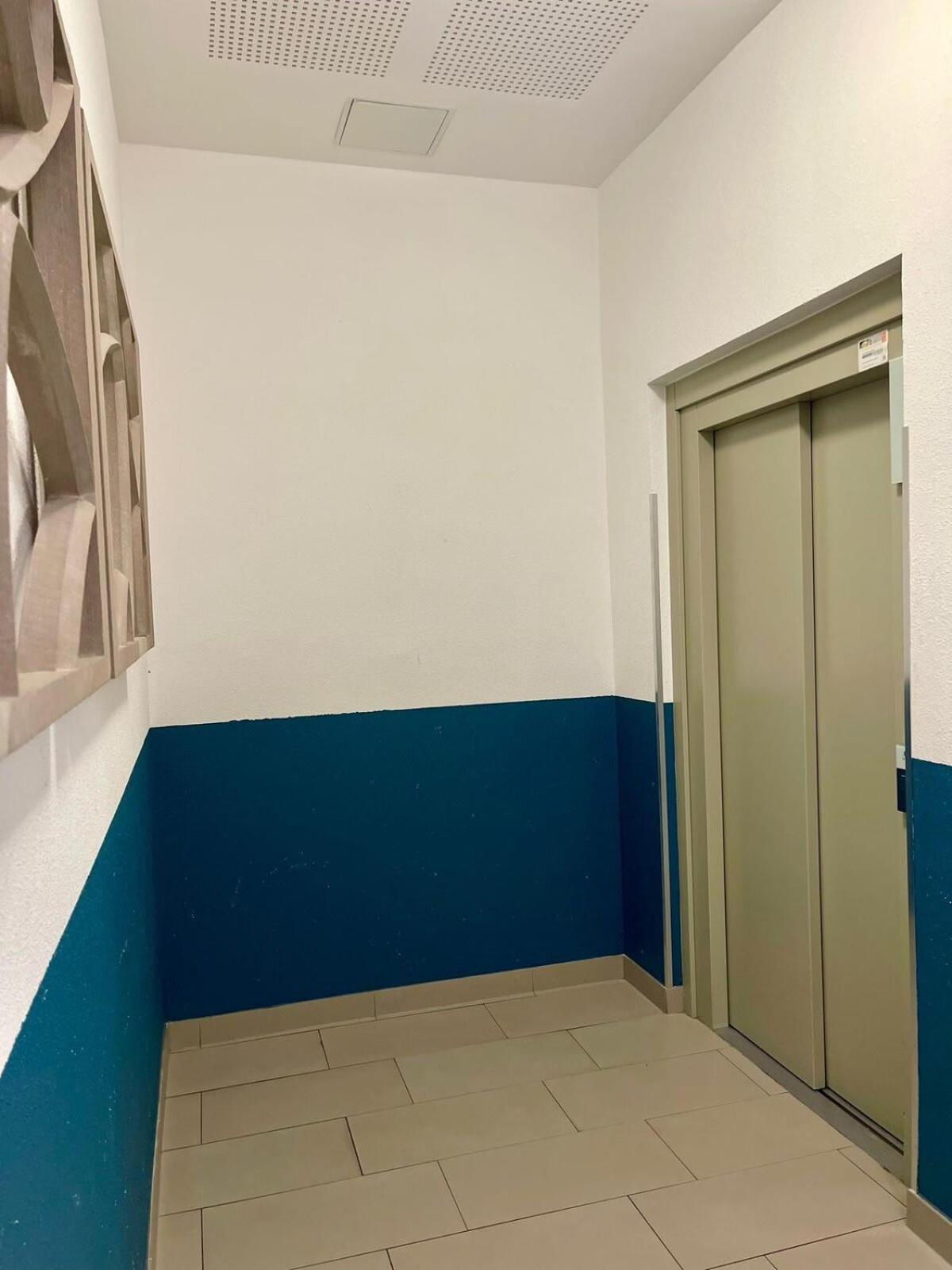 Cosy-Rent Appartement De Standingparking Neudorf ストラスブール エクステリア 写真